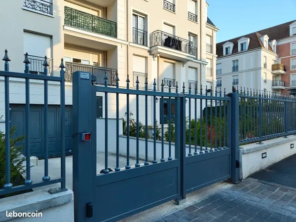 Parking en sous-sol sécurisé - Résidence neuve proche A3/A1 et futur métro 16 au Blanc-Mesnil