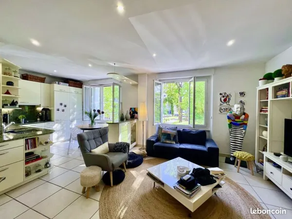 Appartement 5 pièces 90 m²
