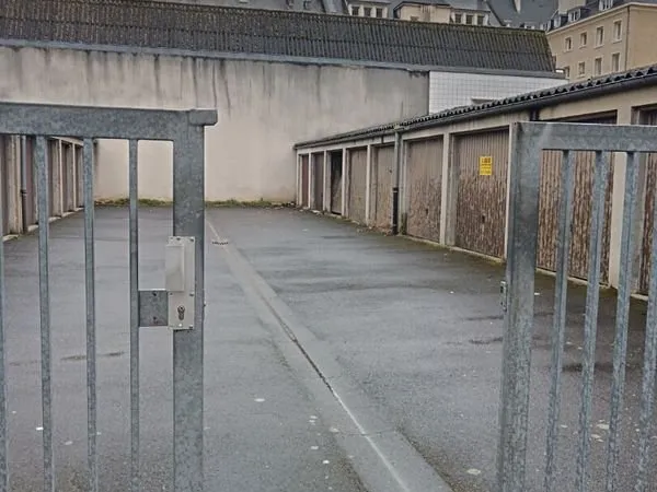 Parking/box CAEN