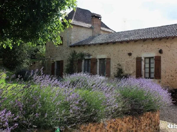 Location meublée Dordogne Avril à juin