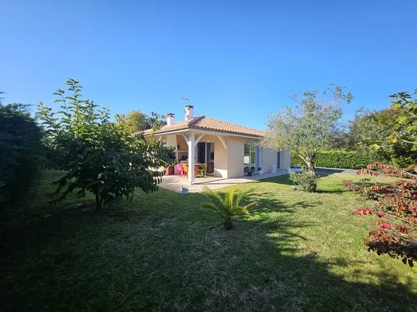 TARNOS - La plaine , Maison plain pied -garages et jardin