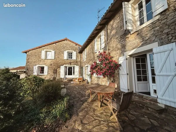 Maison en pierre