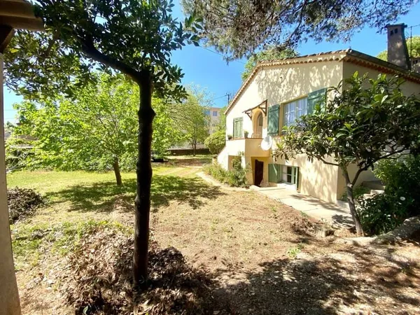 Maison 5 pièces 113 m²