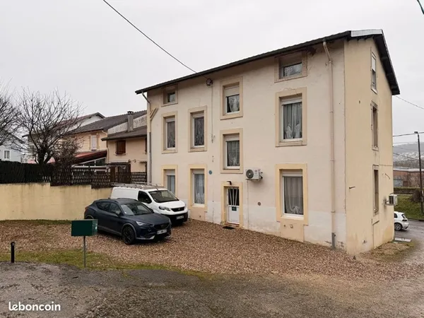 Immeuble 275 m²