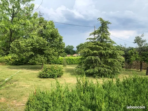 À vendre terrain constructible 1041m2