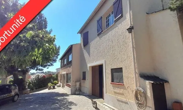Maison 8 pièces 267 m²