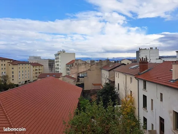 Studio 1 pièce 18 m²