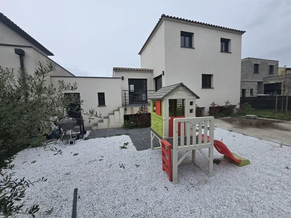 Maison 90 m²