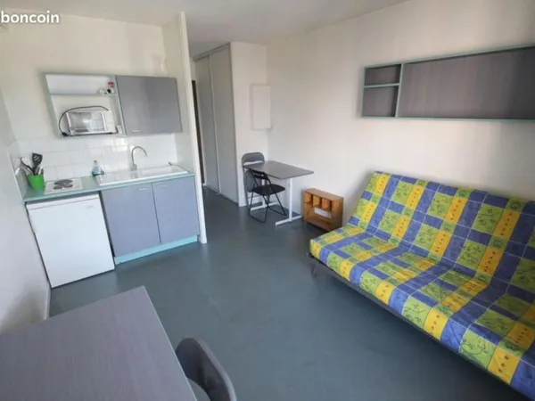 Studio 1 pièce 20 m²
