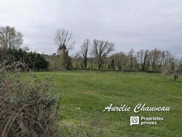 Terrain à batir de 2500 m2 environ entre Bergerac et Périgueux