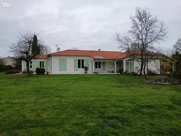 Maison 8 pièces 150 m²