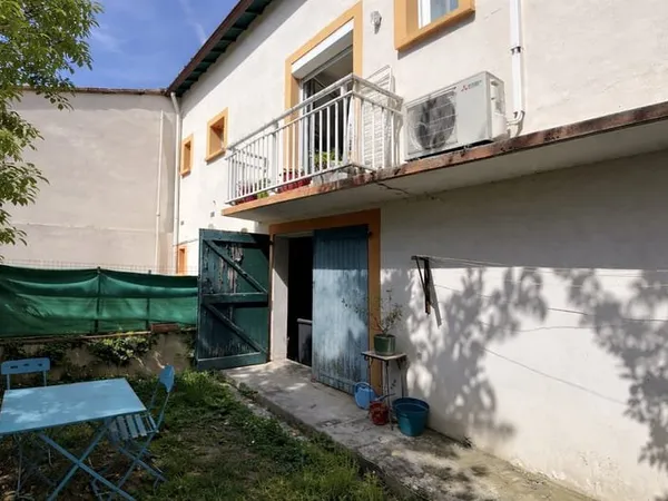 Appartement T3 centre de Villeneuve Tolosane avec garage et