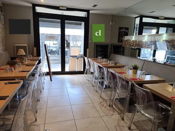 RESTAURANT ITALIEN AVEC TERRASSE ET COUR PRIVATIVE MARSEIL
