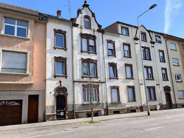 Immeuble 258 m²