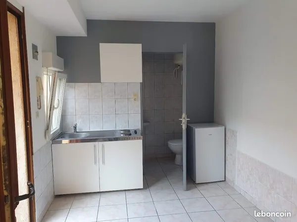 Loue joli studio Epinal