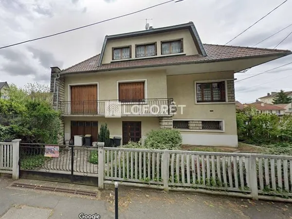Maison 6 pièces 138 m²
