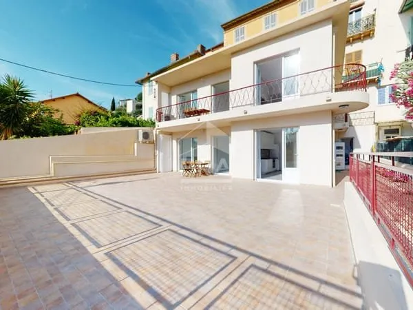 NICE - PARC IMPÉRIAL : MAGNIFIQUE MAISON DE 166.71 M² DIVISÉE EN 3 APPARTEMENTS AVEC GARAGES