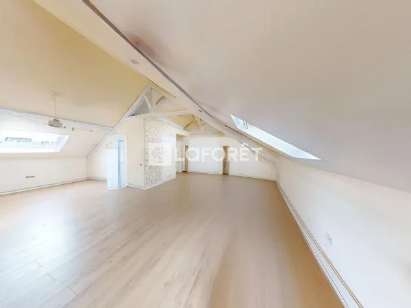 Appartement 3 pièces 61 m²