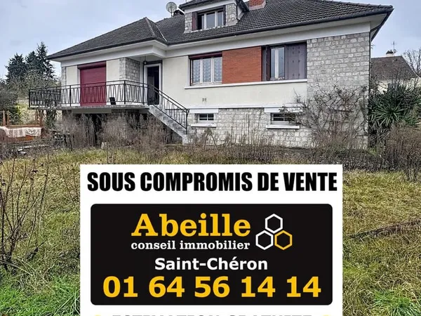 Maison traditionnelle de 107 m2 avec sous-sol total et combl
