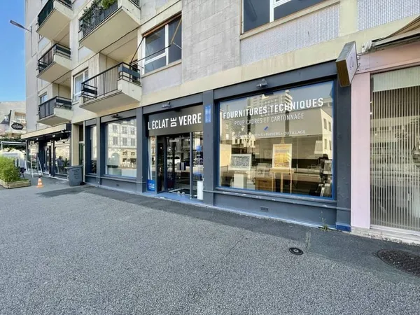Bureaux 297 m²