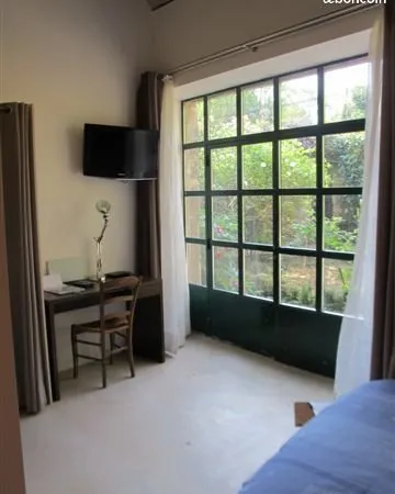 Studio au calme meublé