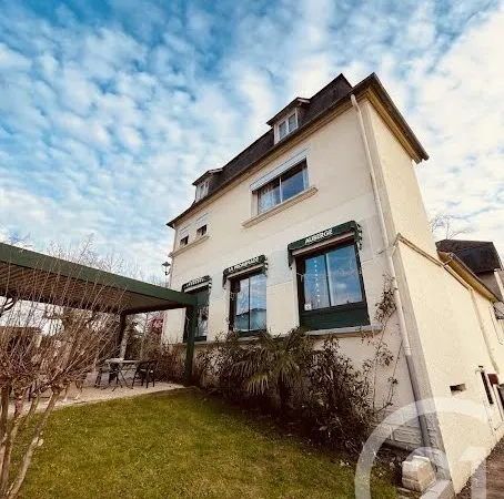 Hôtellerie et restauration Vente Lasseube   370000€