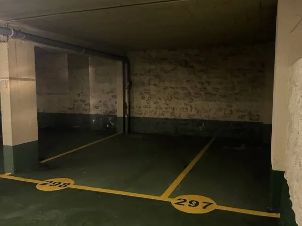 Parking 15 m²