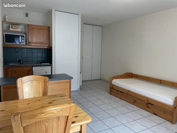 Studio 1 pièce 23 m²