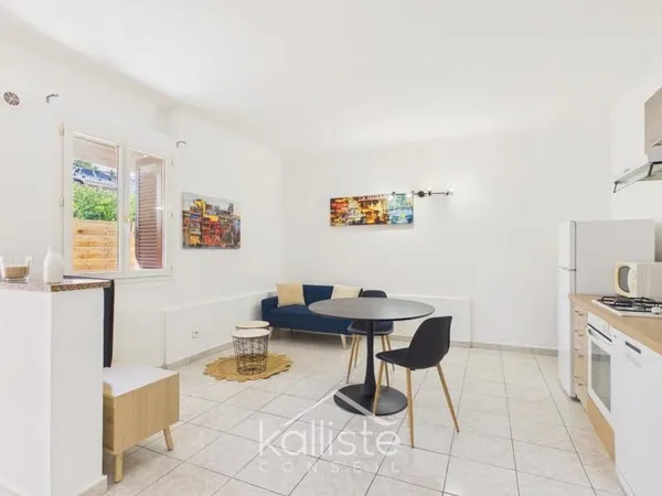 Appartement 2 pièces avec terrasse et parking - Ajaccio