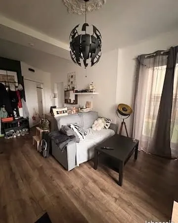 Appartement meublé avec terrasse 10m2 secteur croix rouge Brest