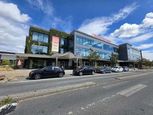 Bureaux 1040 m²