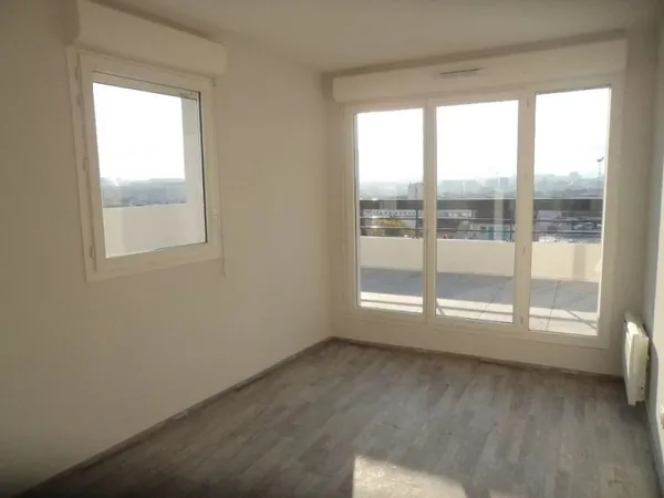 T3 avec loggia et parking à MARSEILLE