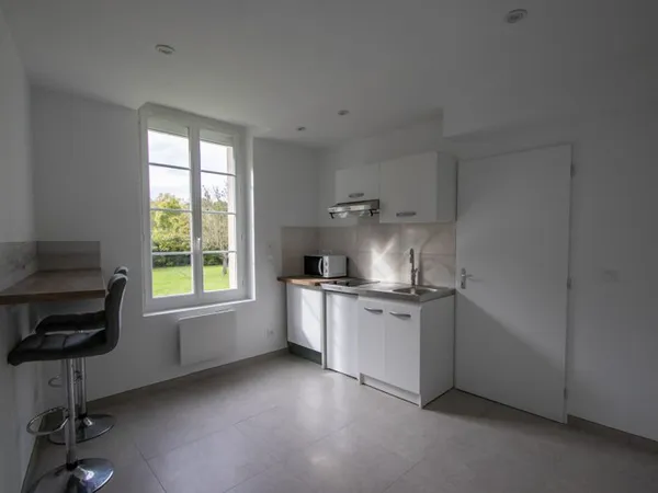 Studio meublé à louer immédiatement à Vouvray !!!