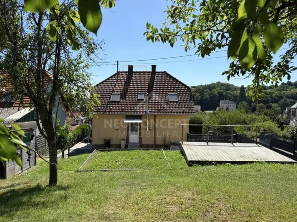 Niederbronn maison des années 30 avec vue panoramique sur la vil