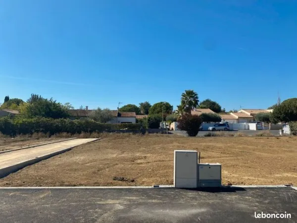Terrain 299 m²