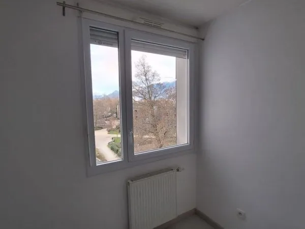 Appartement T4 80m² , 4éme etage