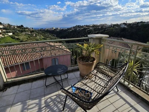 Villa 4 pièces 80 m²