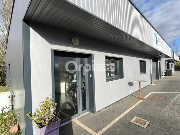 Local d'activité 180 m²