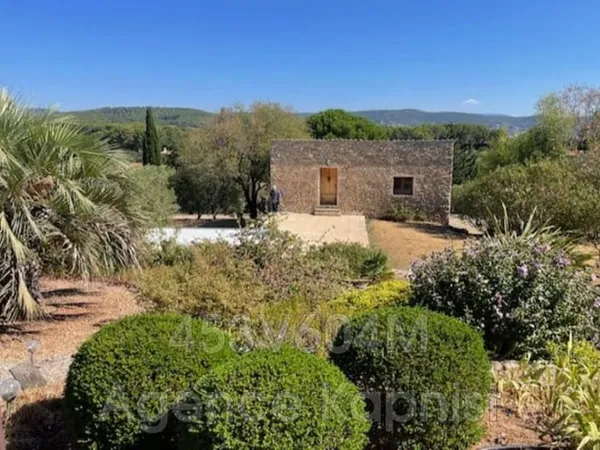 Maison 12 pièces 350 m²