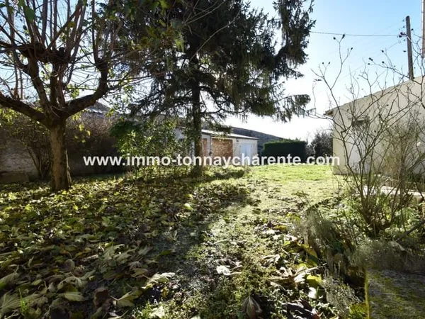 Maison 11 pièces 600 m²