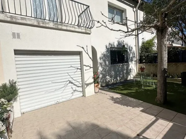 MONTPELLIER PROXIMITE NOUVELLE MAIRIE MAISON T5 de 115.50 m