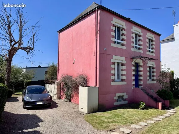 Maison rénovée 4 pièces - 3 chambres - 90 m² - Pontivy