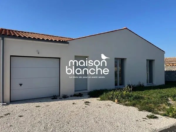 Élégante villa contemporaine de plain-pied à 20 min de La Roc