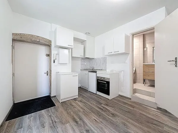Studio 1 pièce 25 m²