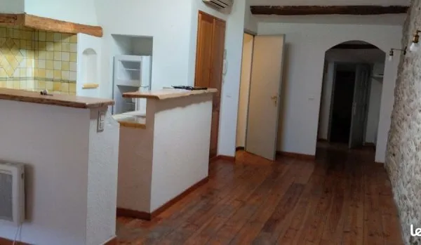 Appartement t2 centre village