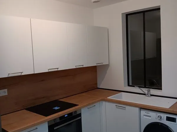 Logt meublé 38m², 2 étudiants près fac st Leu citadelle