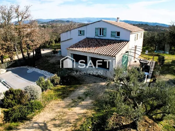 Maison 8 pièces 199 m²