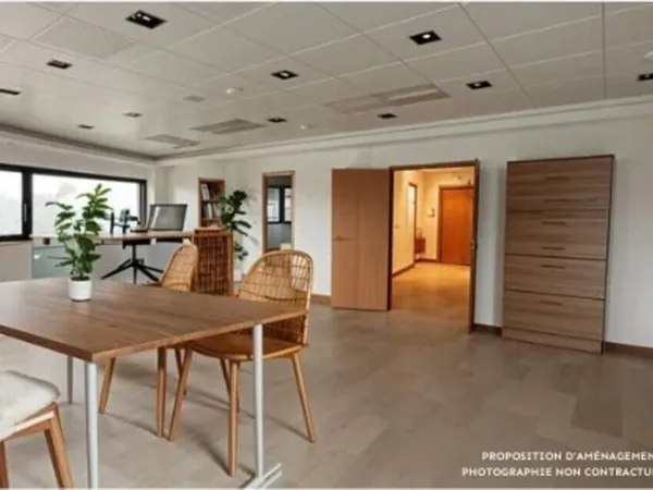 Bureau 174 m²