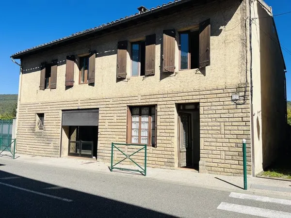 Maison de ville de 6 pièces principales
