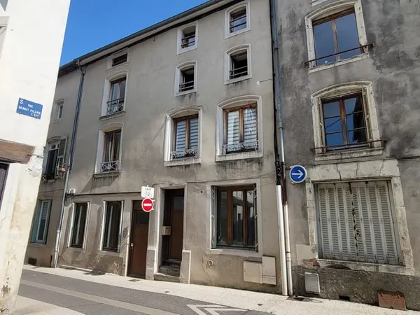 IMMEUBLE DE RAPPORT - TOUL QUARTIER HISTORIQUE